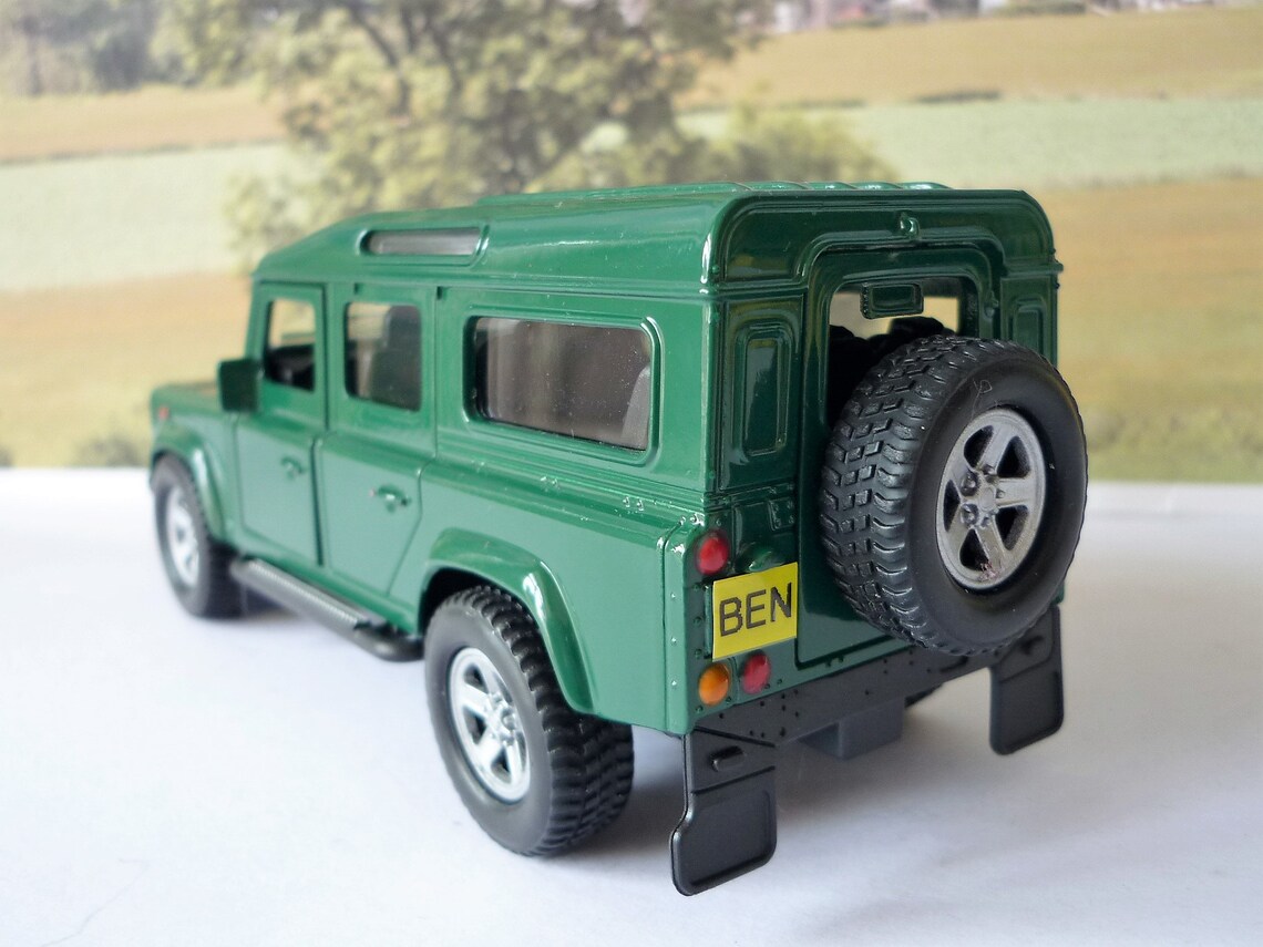 PERSONALISED PLATE Gift Green or Silver Land Rover Defender Etsy UK