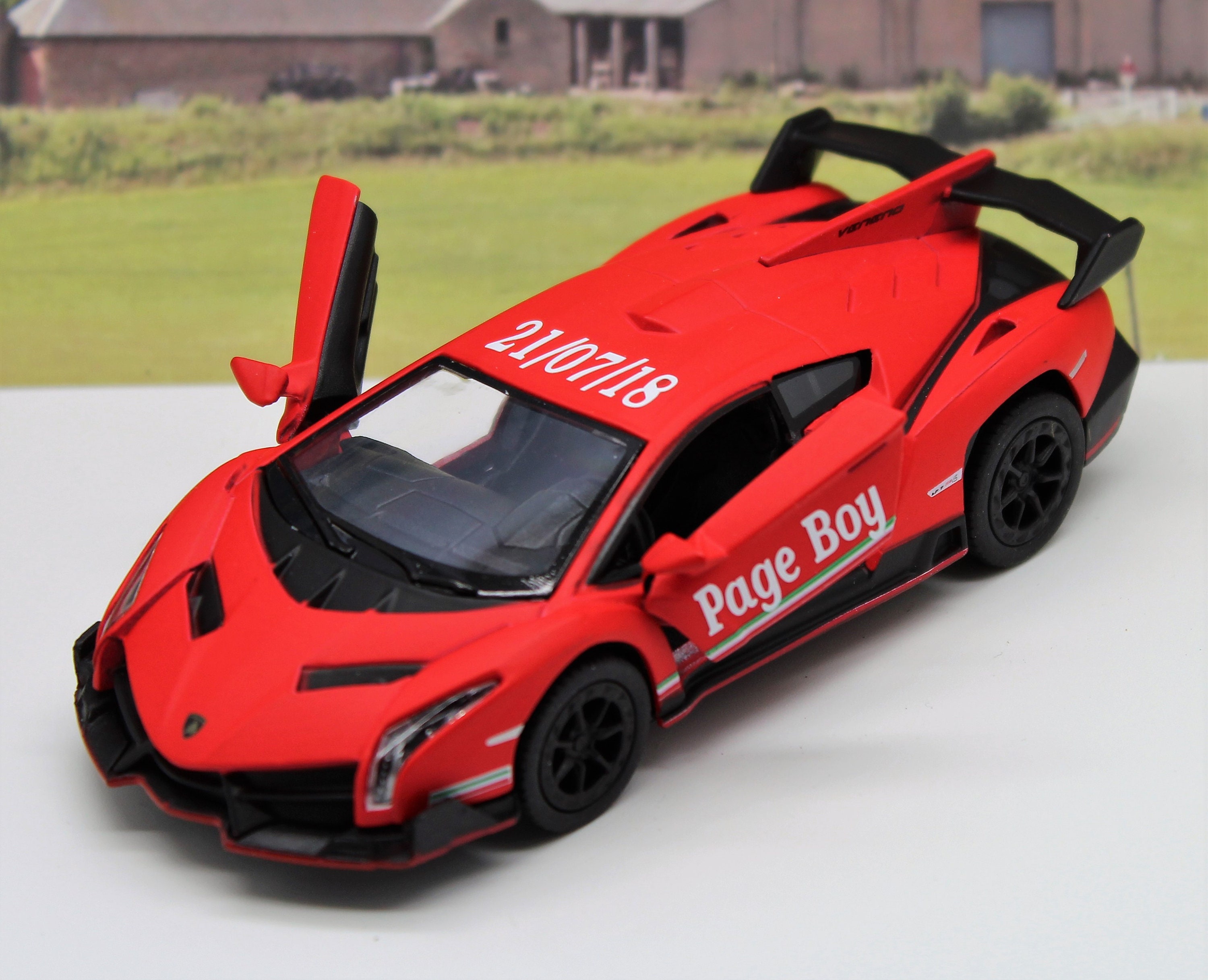 Wedding Day Gift Personalised Page Boy Usher Name 1/24 Lamborghini Boys Toy Car 