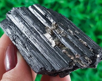 Tourmalina Negra Natural, Cristal de Turmalina, Cristal Natural, Tourmalina Natural, Especial Mineral, Chunk de Turmalina Negra, Cristal de Energía Fuerte