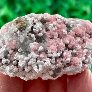 Amazing Rhodochrosite with Calcite from Davidkovo ore Filed,Bulgaria,Pink Crystal,Rhodochrosite Crystal,Rhodochrosite with Quartz