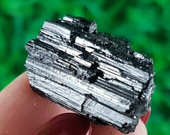 Tourmalina Negra Natural, Cristal de Turmalina, Cristal Natural, Tourmalina Natural, Especial Mineral, Chunk de Turmalina Negra, Cristal de Energía Fuerte
