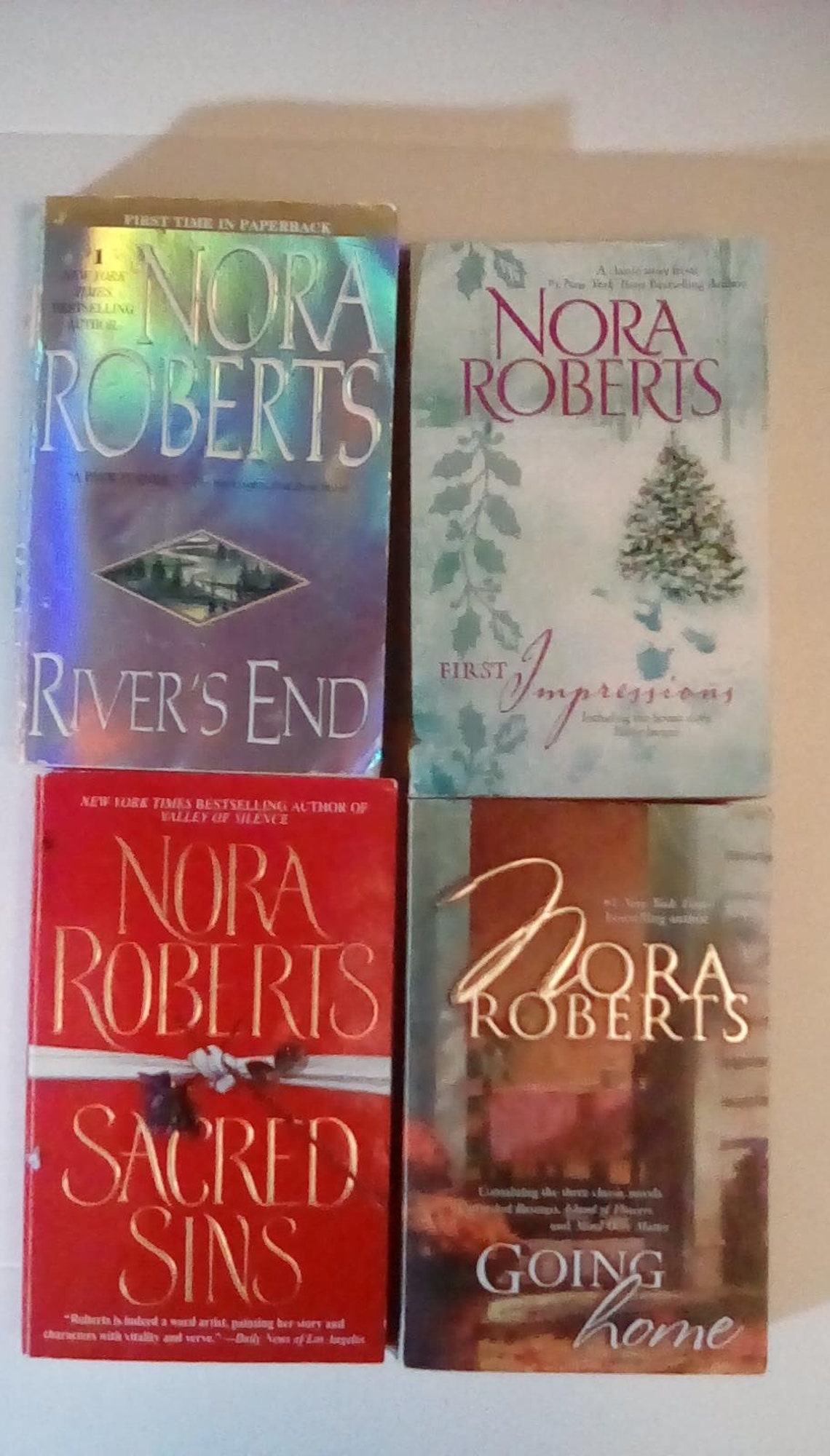 Nora Roberts Books 4 per Set - Etsy