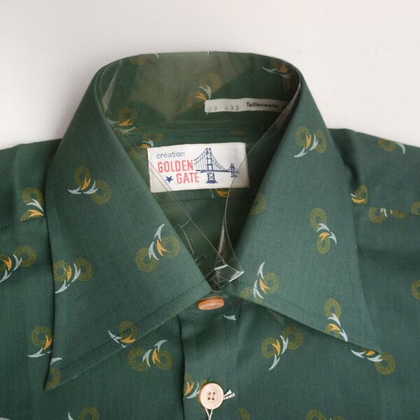 Vintage NOS Late 60s / Early 70s Big Collar Abstract Floral Light Weight Long Sleeve Shirt with Chest Pocket - Deadstock