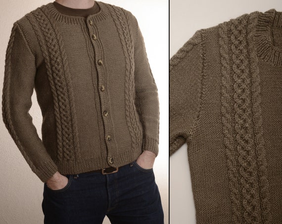 Vintage 50s Warm Hand Knit Alpine Long Sleeve Card