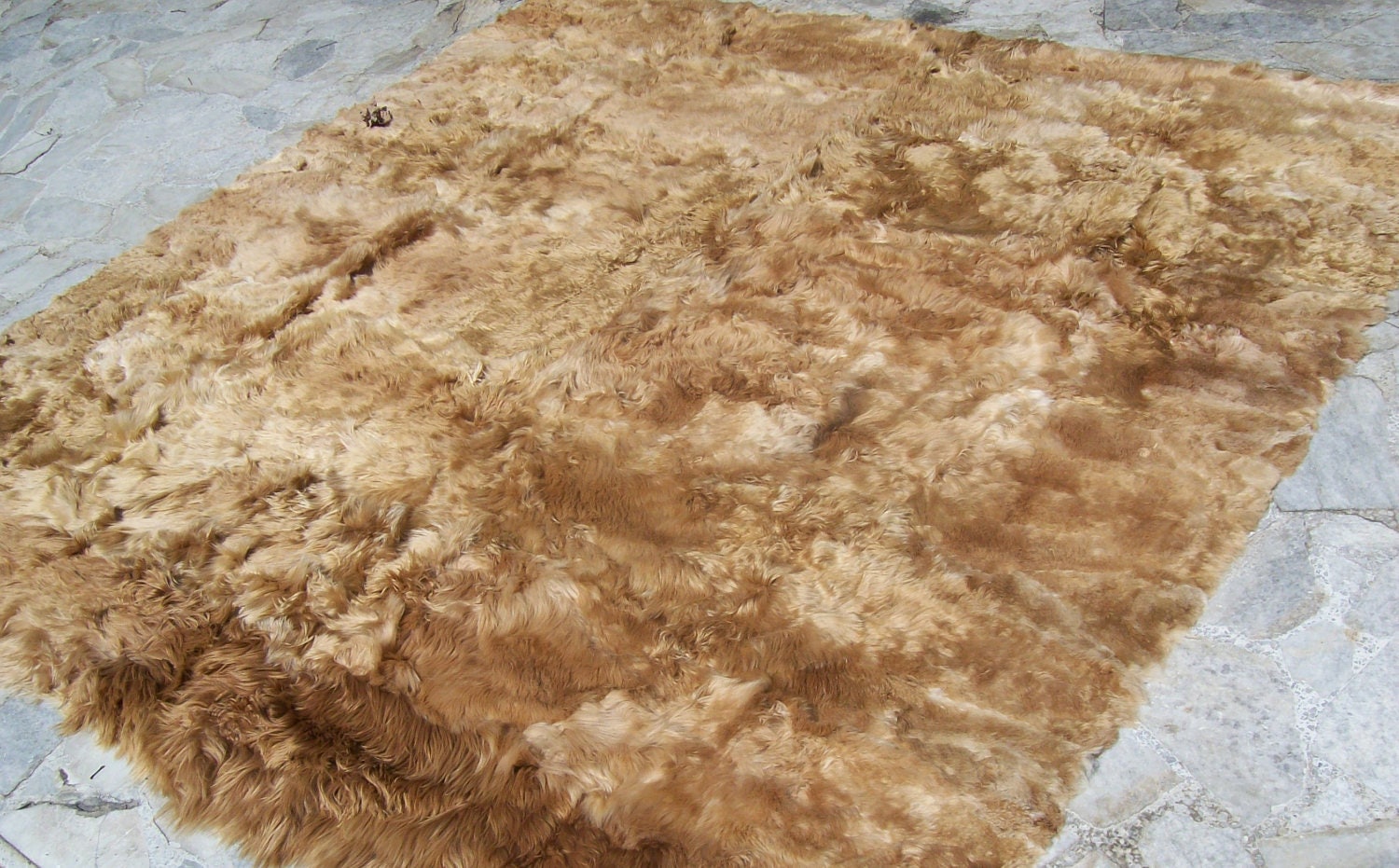 Luxury Hypoallergenic 100% Peruvian Suri Baby Alpaca Rug Carpet (300 X ...