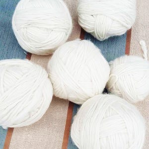 Confezione 100% peruviano Royal Alpaca Chunky Cable filato lavorato a mano 1/3 nm - Totale: 2,20 libbre - 1,1 kg, bianco naturale, caffè e tinto naturale