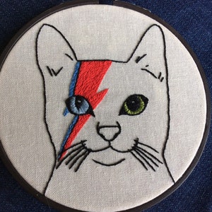 Miaowie Bowie embroidery kit