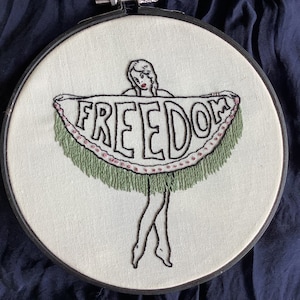 kit de bordado niña libertad