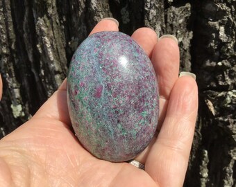 Ruby Kyanite Fuchsite Palmstone 188g Healing Crystals ERGF Palm Stone Crystal