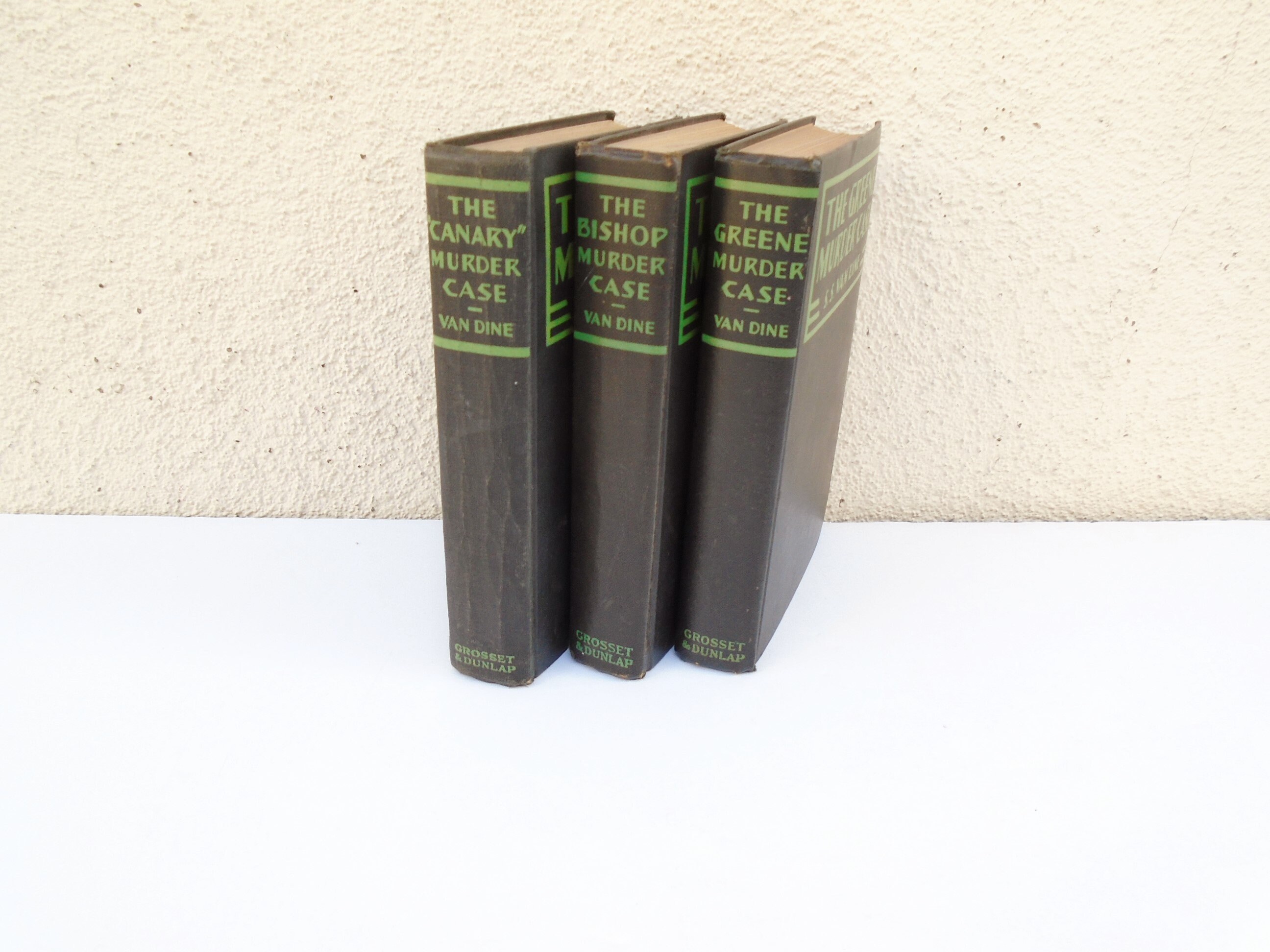 Black Vintage Books for Shelf Decor – Elements