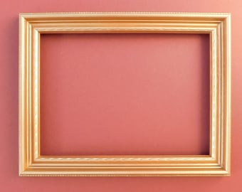 Recycled 5x7 Ornate Gold Picture Frame