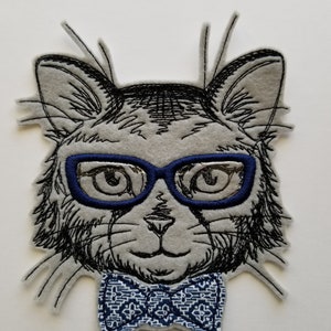 Patch ricamata Cat Dapper personalizzata - ricamo specifiche gatto, ricamo felino, gatto con patch ricamo lente, applique gatto, ricamo gatto