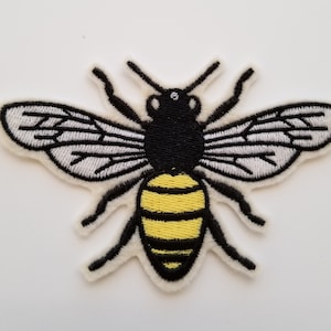Bee Embroidered Patch - bee embroidery designs -insect patches - bee appliques  - iron on and sew on patches - bumblebee patch