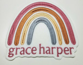 Grote gepersonaliseerde Rainbow Patch - Boho Rainbow Patch - Rainbow Heart Patch - Aangepaste naam regenboog patch - Rainbow Gifts - Iron on Patch -