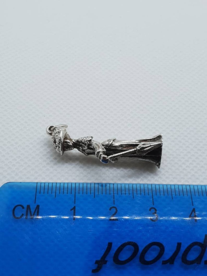 Vintage silver heavy Edwardian victorian lady mary poppins charm figure with umbrella bracelet necklace pendant retro musical film