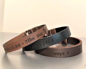 Personalisiertes Lederarmband für Männer, gravierte versteckte Nachricht Armreif