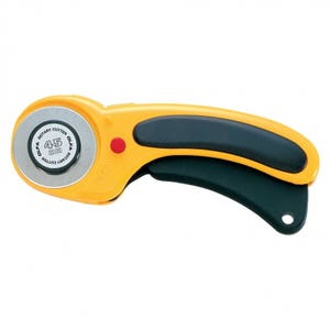 Olfa 45mm Deluxe Handle Rotary Cutter RTY-2/DX Original Cuts tissu, bâche, vinyle, tissus d&#39;ameublement