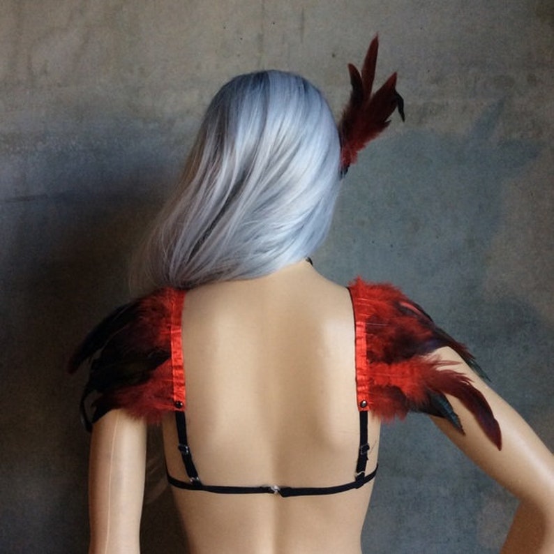 necklace choker NEW 3PC FIRE RED Feather bra harness cage cover up /& hair clip in set boho chic warrior festival gogo costume Edc rave
