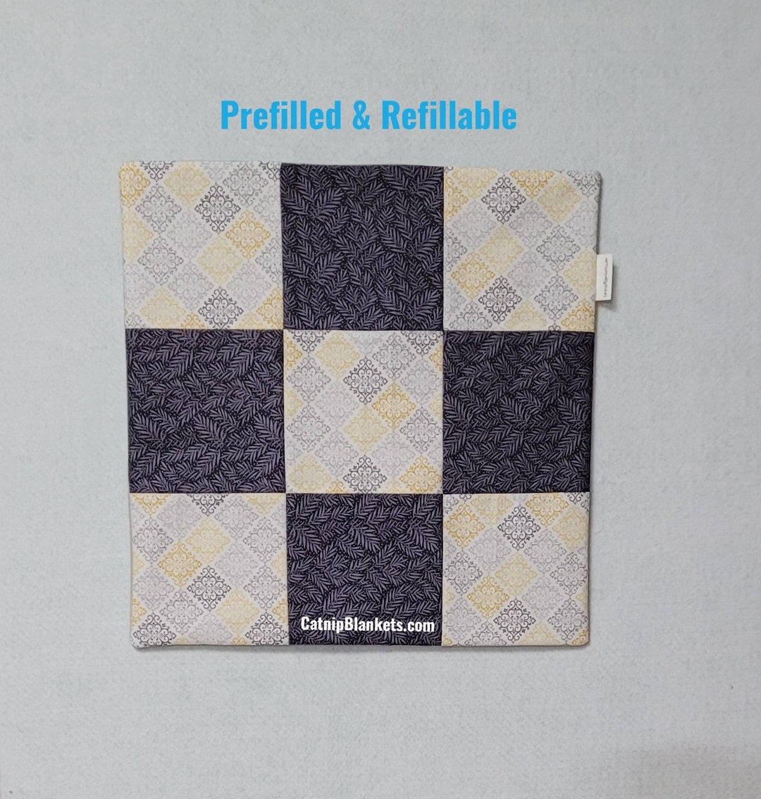 Catnip Blanket Refillable Prefilled, Cat Mat, Cat Toy Organic Catnip