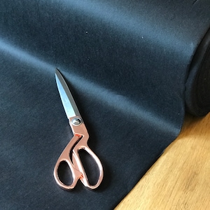 Interfacing. Sew-In Medium Weight non woven material perfect for dressmaking and face mask linings and filters. Interlining (not fusible)