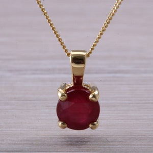 1.75 carat Ruby Solitaire set 18ct Yellow Gold Necklace