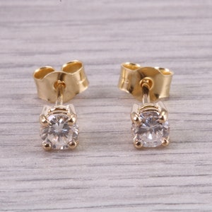 Over Half carat Natural F VS 1 Graded Diamond Solitaire set 18ct Yellow Gold Stud Earrings, British Hallmarked
