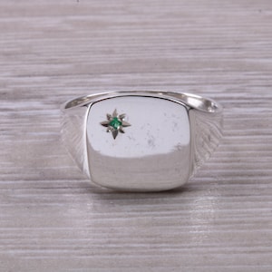 Round cut Emerald set Signet Ring