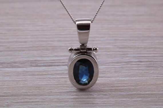 One Carat Beautiful Blue Sapphire Necklace Etsy