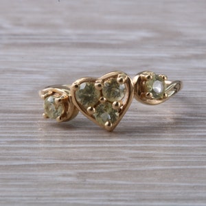 Brazilian Chrysoberyl set Yellow Gold Ring