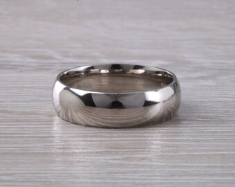 Platinum Wedding Ring - Heavy Weight Polished Comfort-Fit Band (UK Hallmarked 950)