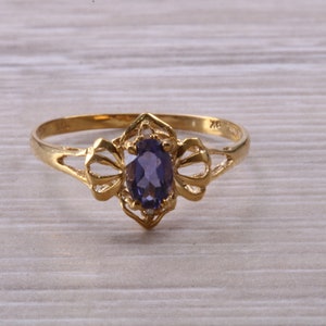Dainty Blue Sapphire Ring
