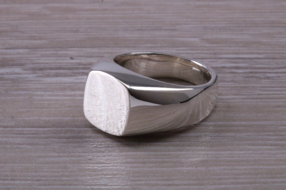 Gents Very Heavy and Chunky Signet Ring Very Weighty Feel Etsy Canada