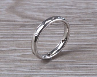 3 mm プラチナ ダイヤモンド セット バンド、バンドの周囲に 6 個の 