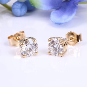 One carat each D V V S 1 Graded Certified Diamond Set 18ct Yellow Gold Solitaire Stud Earrings, Best Graded Lab Diamonds