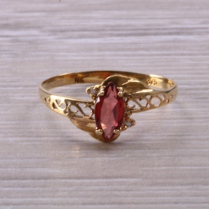 Dainty Garnet Gemstone Ring