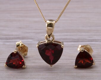 Trillion cut Garnet Earrings and Matching Necklace set in Yellow Gold