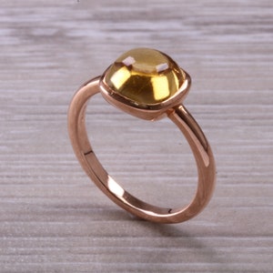 Cabochon cut Citrine set Rose Gold Ring