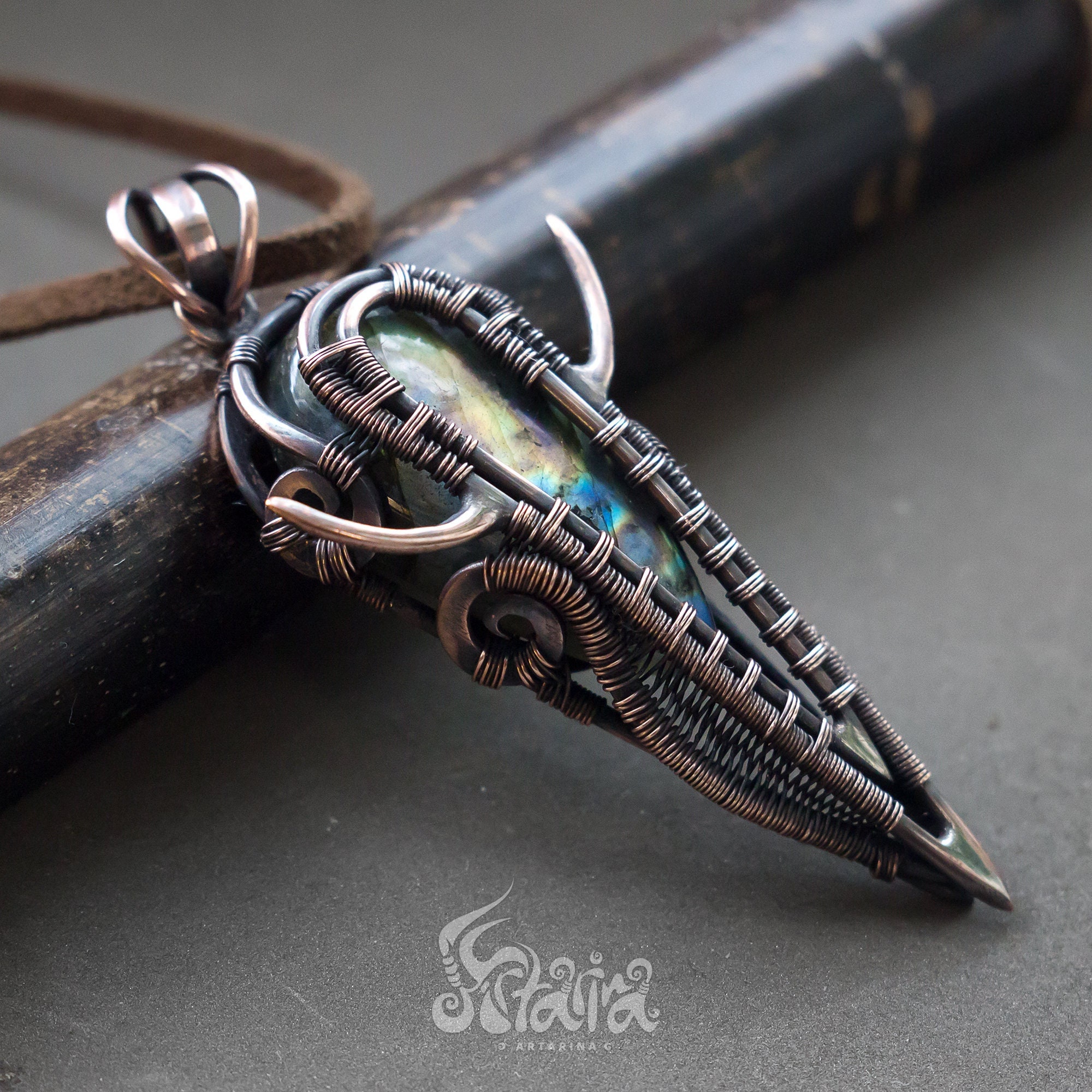 Sci fi deals necklace
