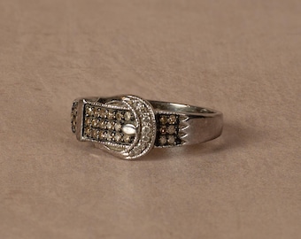 Buckle Ring White and Champagne Diamond 1/3 Ctw Size 10
