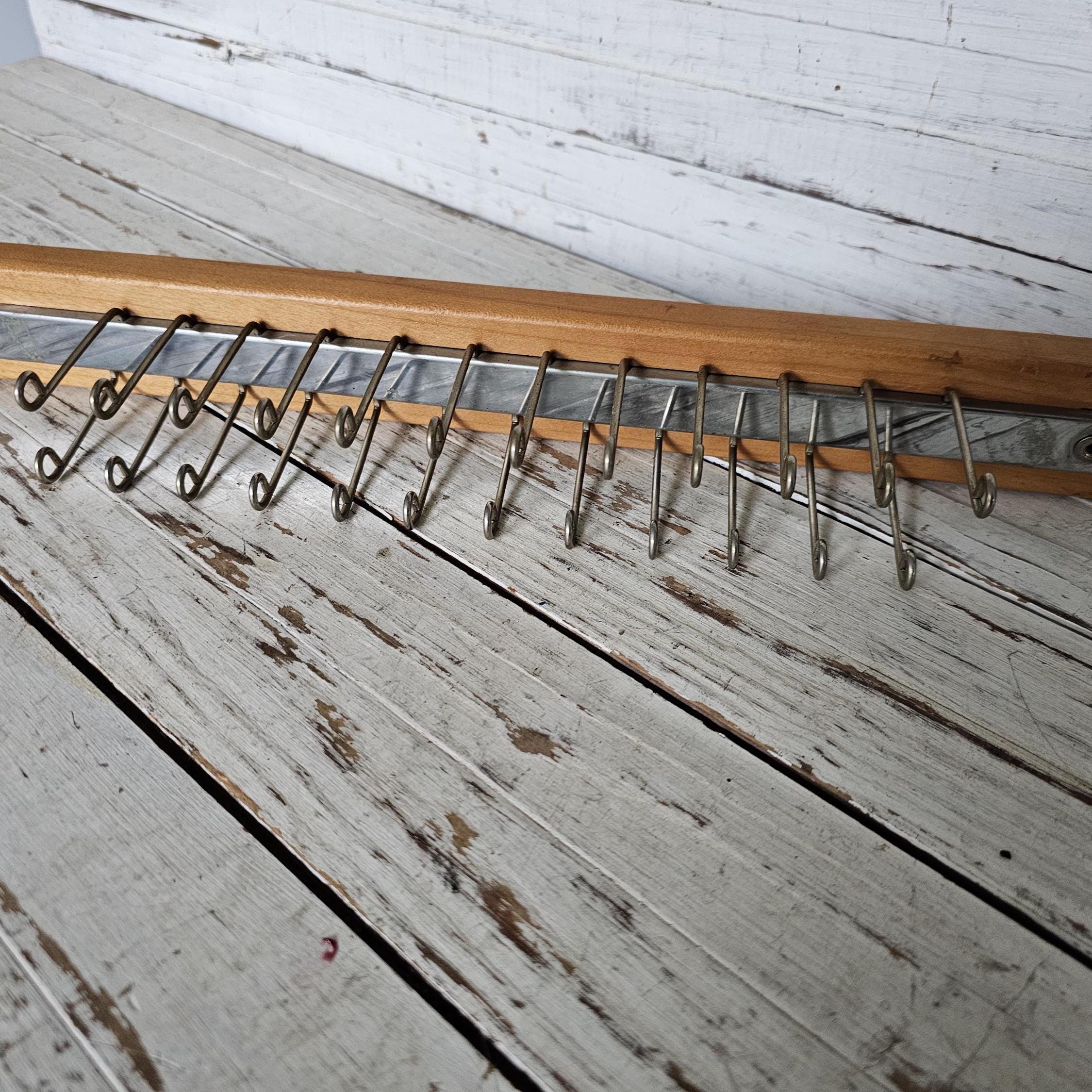 Metal tie rack new arrivals