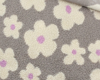 Teddy Stoff Blumenmuster, Teddyplüsch Meterware, Teddyfleece Stoff, Sherpa Stoff, Kuschelstoff, Kinderstoff, Blumenstoff ab 0,5 Meter