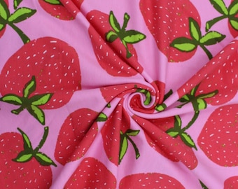 Jersey Stoff Erdbeeren Rosa | Kinderstoff Baumwolle OEKO-TEX | Baby Jersey Meterware | Stoff Erdbeer Muster ab 0,5 Meter