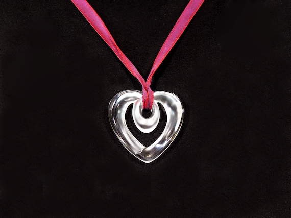 Lalique heart pendant deals