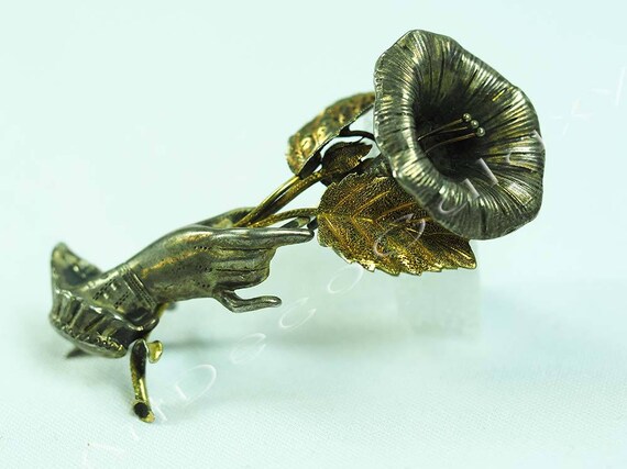 Antique Silver Novelty Brooch