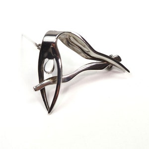 Puig Doria Modernist Sterling Silver Brooch-Swimmer Jumping in the Water-Circa 1960s
