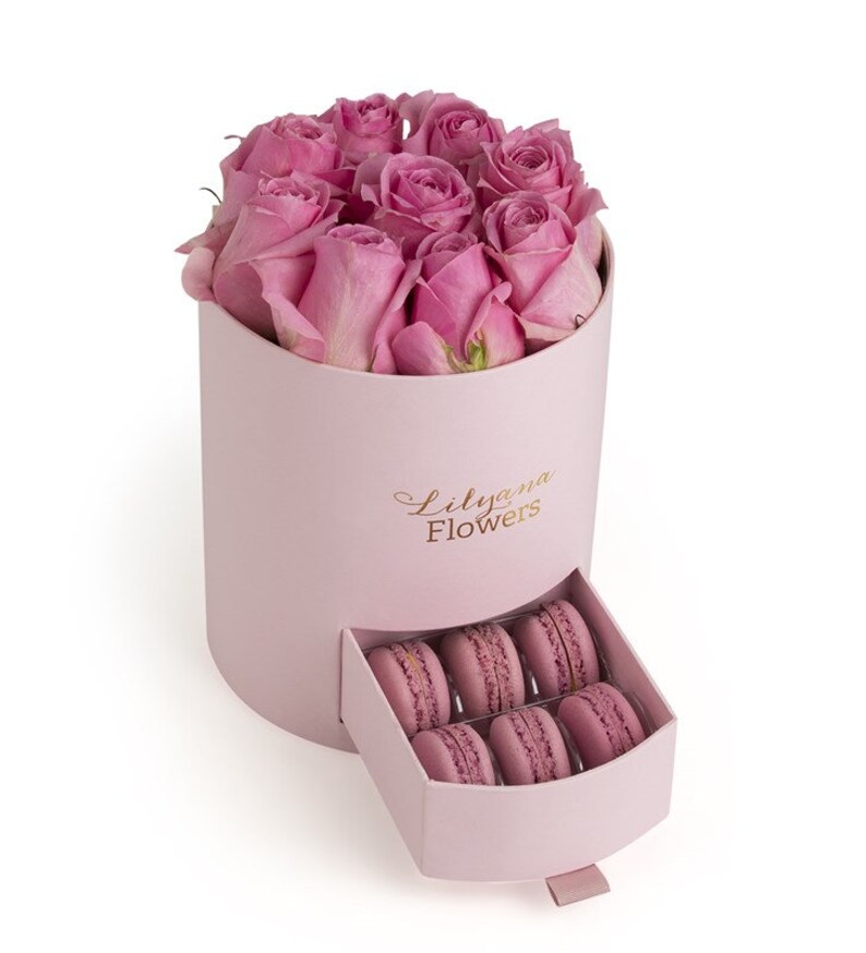 Gift for her Home decor Love Rosebox with macarons 100/% Real Pink Rose in Box Round Box with Pink Rose