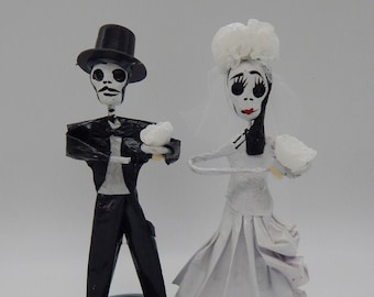 Mexican Decorative  Doll Catrina Paper Mache Figure Day Of The Dead Skull Couple #1513