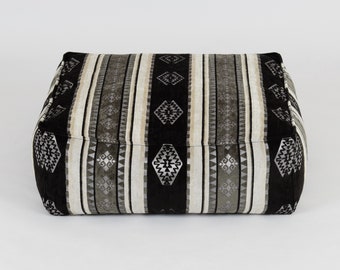 Poszewka na poduszkę podłogową z wzorem kilimu F16, turecki, marokański, plemienny, boho, kilim, dywanik puf, puf, puf, poduszka podłogowa