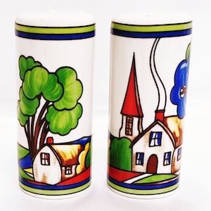 Village Countryside Scene Art Deco Salt & Pepper Set Round Exclusive Design Porcelain Ceramic Pots Hand Decorated in UK