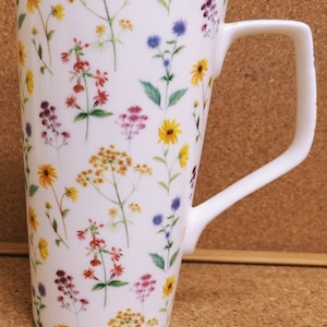 Meadow Flowers 20oz Mug Fine Bone China Large Jumbo 1 Pint Multi Colour Bright Floral Latte Coffee Tea Cups Hand Decorated UK